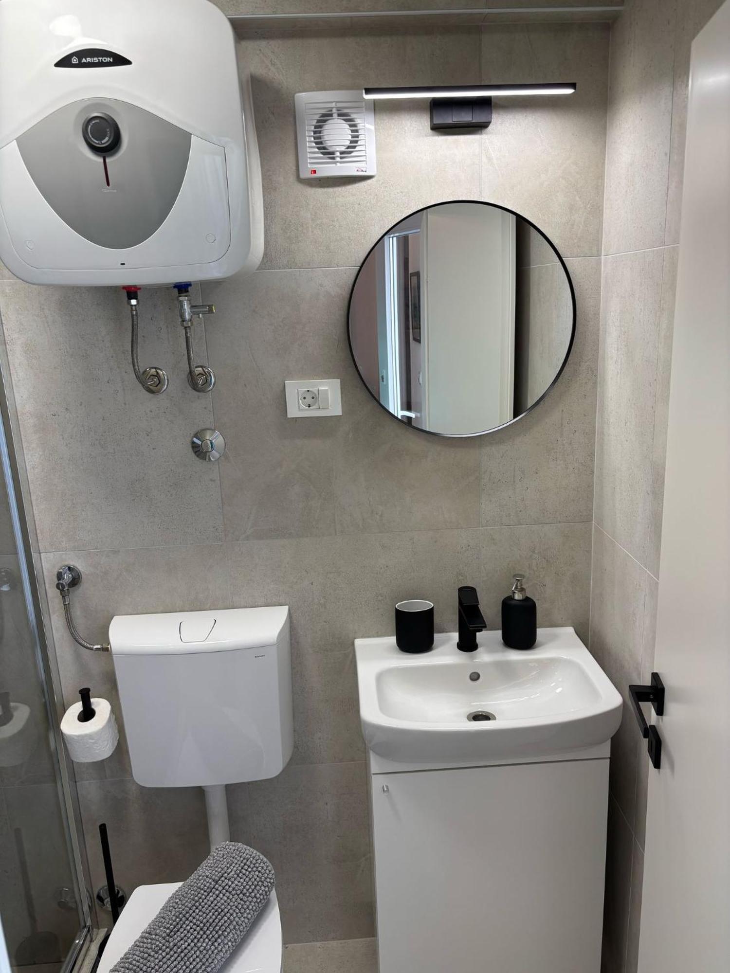 Apartment Ana Віс Екстер'єр фото